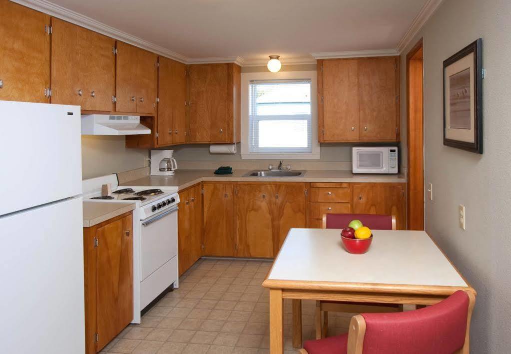 Looking Glass Inn Lincoln City Luaran gambar